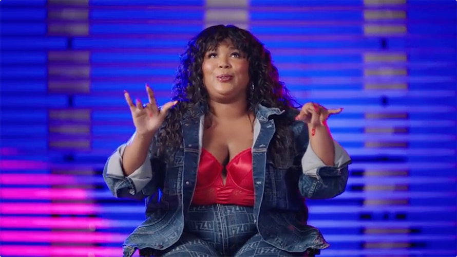 Lizzo VMAs #SeeHerHearHer