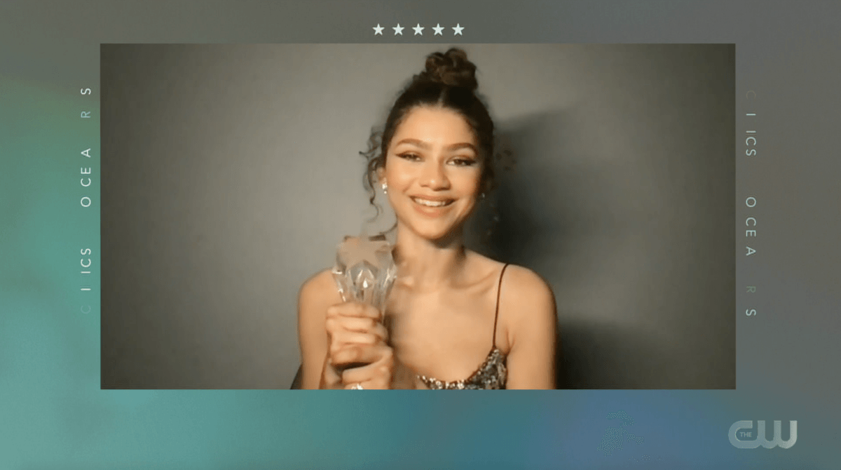 Zendaya SeeHer Critics Choice Award